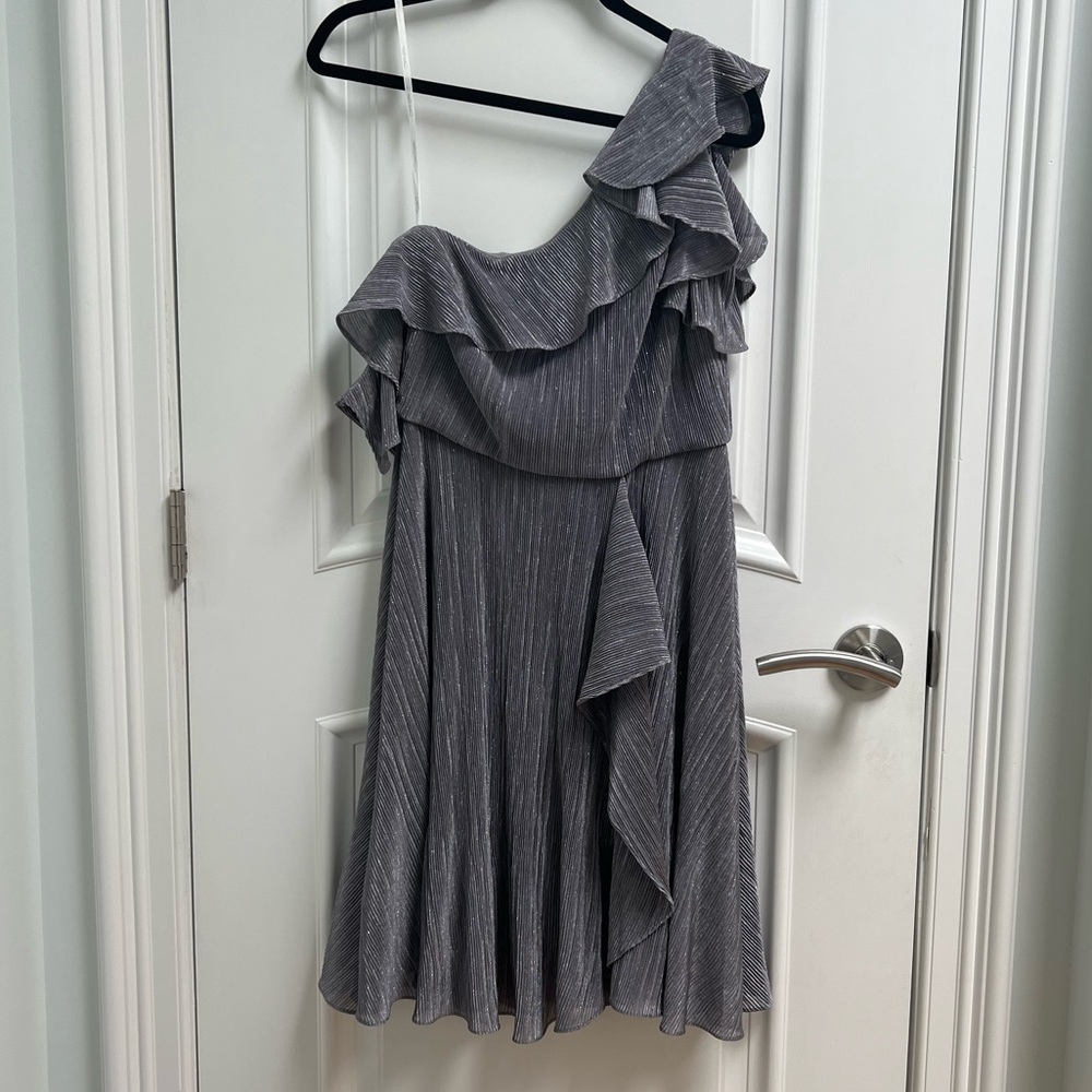 Calvin Klein one shoulder silver ruffled dress size 4